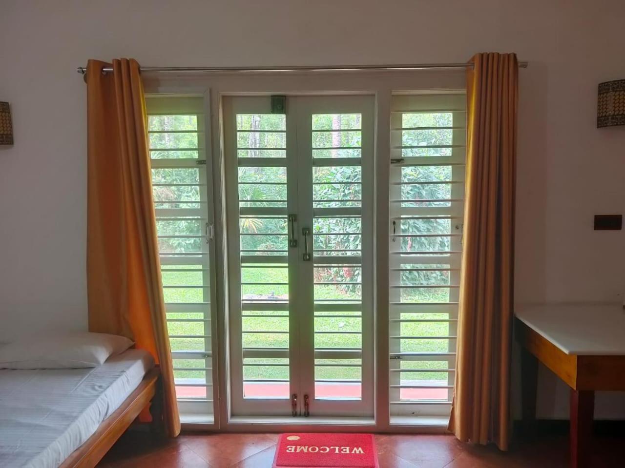 Memories Of Malnad Lägenhet Chikmagalūr Exteriör bild